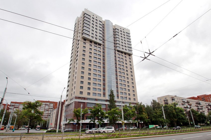В конце Светлановского проспекта завершили строить жилую высотку - «Свежие новости строительства»