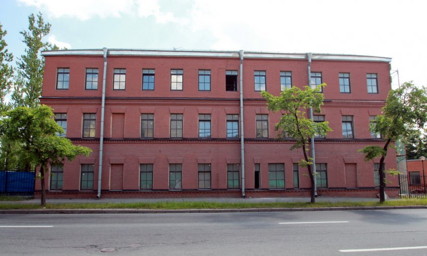 При ремонте исказили облик Пороховской школы на улице Красина - «Свежие новости строительства»