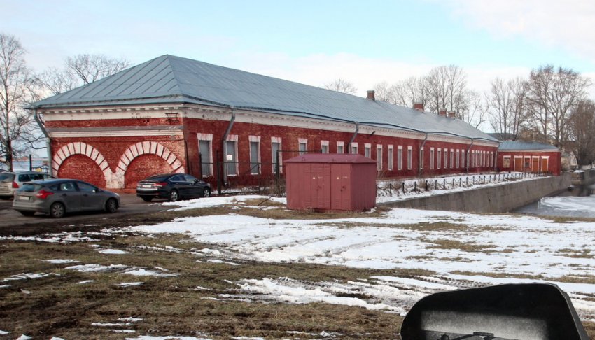 Голландскую кухню в Кронштадте капитально ремонтируют - «Свежие новости строительства»