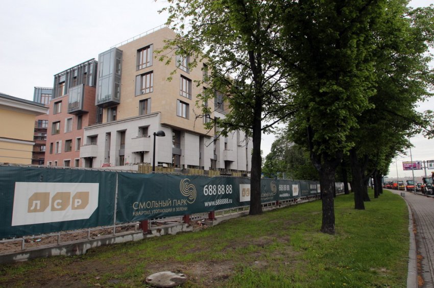 На Смольной набережной сдали три жилых дома на месте градских богаделен - «Свежие новости строительства»