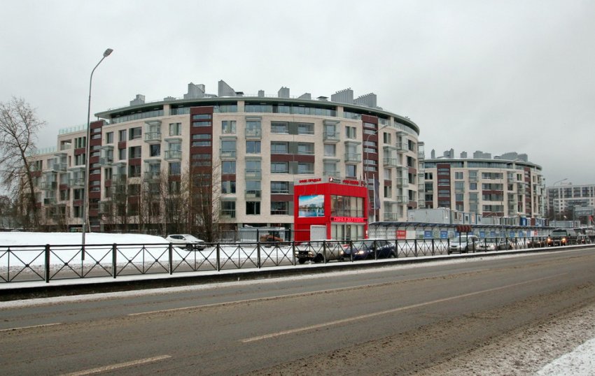 На Приморском старинный завод застроили двумя жилыми подковами - «Свежие новости строительства»