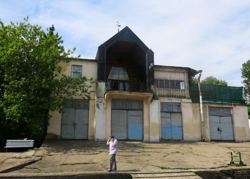 Гребную базу «Знамя» на Вязовой улице начинают реконструировать - «Свежие новости строительства»