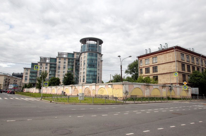 На углу Кирочной и Новгородской собираются снести гаражный комплекс - «Свежие новости строительства»