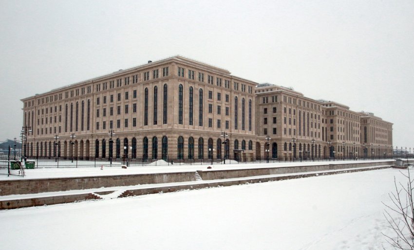 На Шкиперском протоке построили неоклассический бизнес-центр - «Свежие новости строительства»