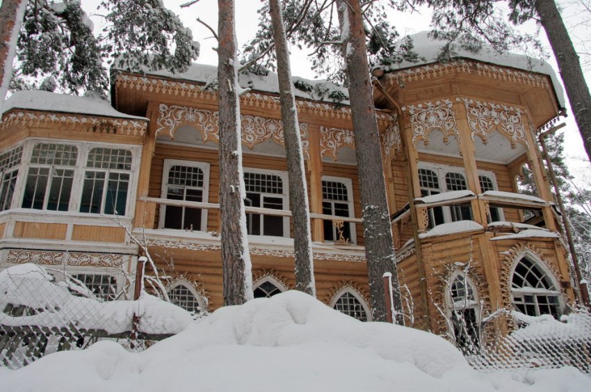 В Комарове на Морской улице завершили капремонт дачи Юхневича - «Свежие новости строительства»