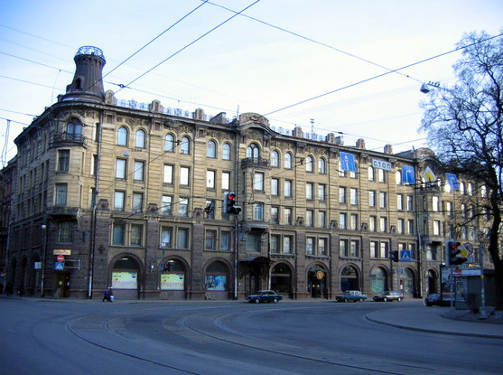 Фасады дома Стенбок-Фермор на Звенигородской отреставрировали - «Свежие новости строительства»