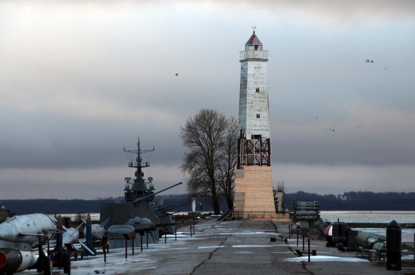 В Кронштадте завершился ремонт деревянного маяка Усть-Рогатки - «Свежие новости строительства»