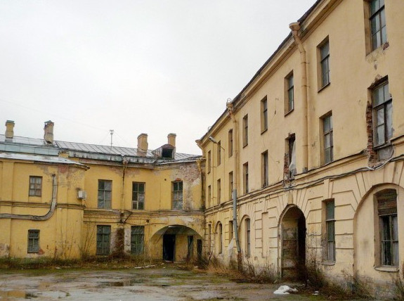 Начали сносить основную часть Конюшенного ведомства - «Свежие новости строительства»