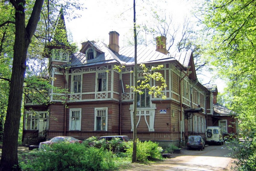 В Пушкине под гостиницу восстанавливают деревянную дачу Синевой - «Свежие новости строительства»