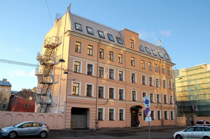 Водоканал закончил искажать старый дом на Смоленской улице - «Свежие новости строительства»