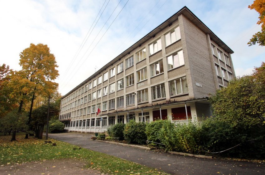 Советскую типовую школу на Болотной снесут ради строительства новой - «Свежие новости строительства»