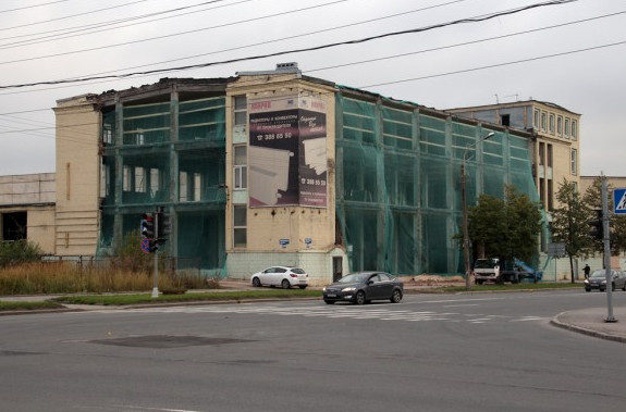 На Кузнецовской вместо сноса начали ремонт Механического завода - «Свежие новости строительства»