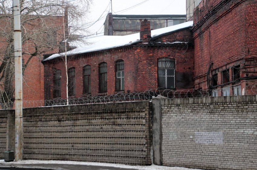 На Кондратьевском проспекте снесли старинный корпус завода «Розенкранц» - «Свежие новости строительства»