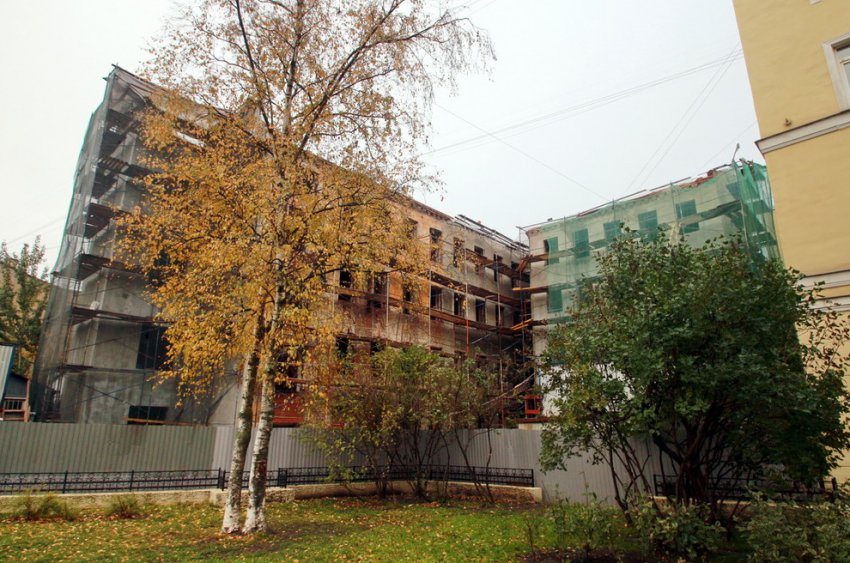 Расселенный флигель на улице Лабутина отремонтируют под жилье - «Свежие новости строительства»