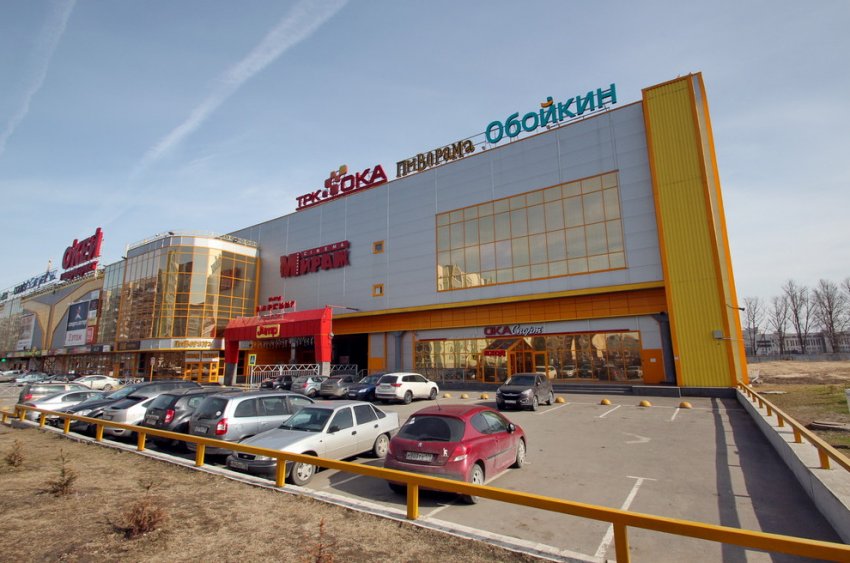 Стройнадзор легализовал торговый центр на Октябрьской в Колпине - «Свежие новости строительства»