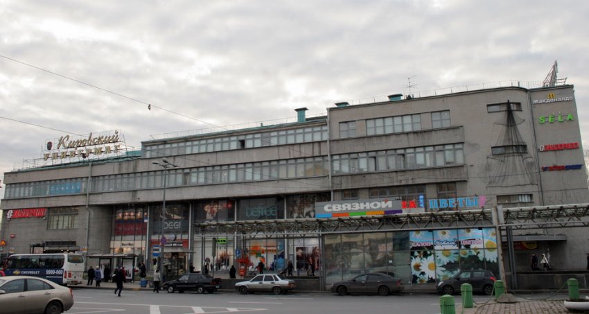 Дворы Кировского универмага у Нарвских ворот перекроют стеклом - «Свежие новости строительства»