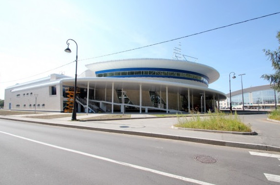 На Теннисной аллее парк застроили газпромовским спорткомплексом - «Свежие новости строительства»