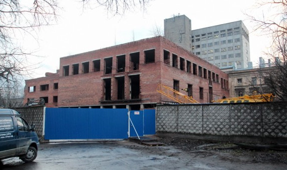 На улице Академика Лебедева начался снос недостроя - «Свежие новости строительства»