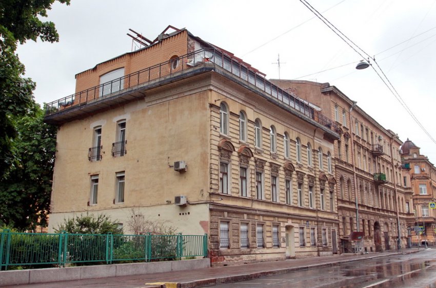 В Ковенском переулке надстраивают дореволюционный дом - «Свежие новости строительства»