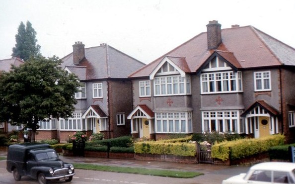 Британские пенсионеры продают своё жильё, чтобы расплатиться с долгами - «Недвижимость»