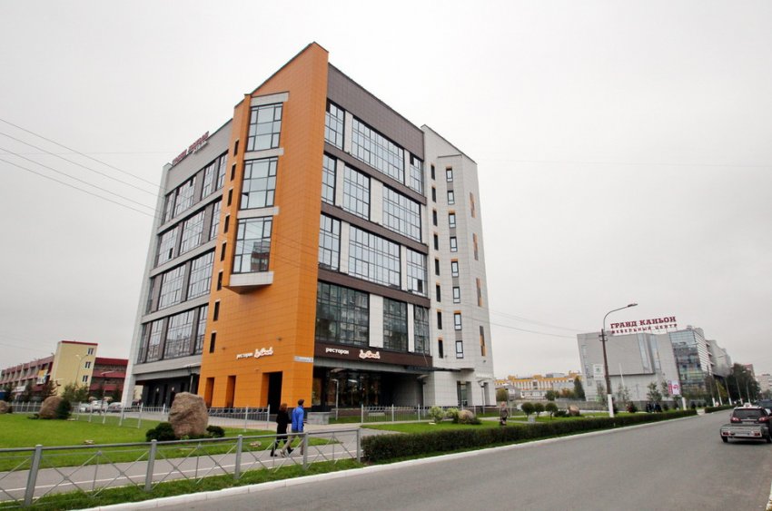 На улице Шостаковича построили 9-этажный «мигрант-отель» - «Свежие новости строительства»