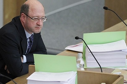 Навальный нашел у «самого бедного» депутата Госдумы поместье во Франции - «Недвижимость»