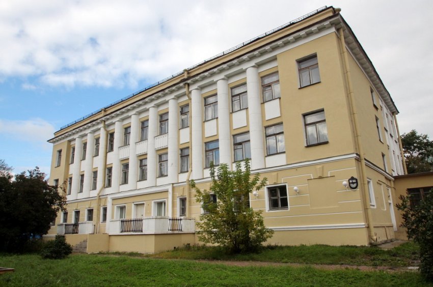 Школу на Крестовском проспекте надстроят четвертым этажом - «Свежие новости строительства»