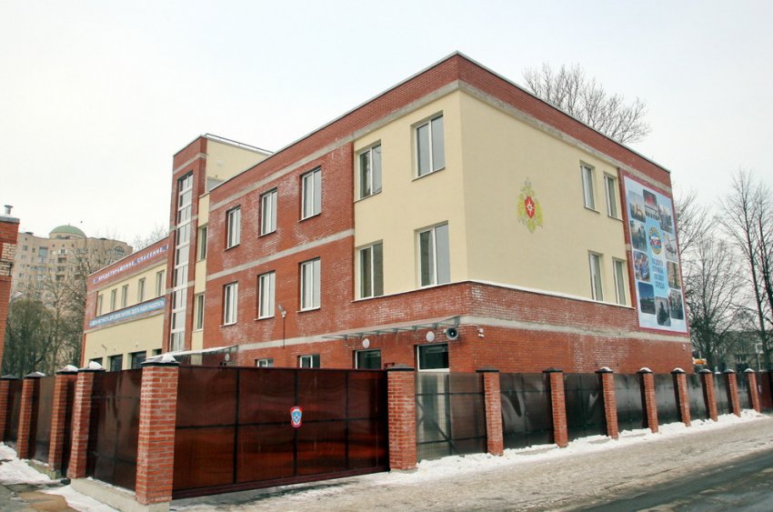 На продолжении Омской улицы построили спецчасть пожарной службы - «Свежие новости строительства»