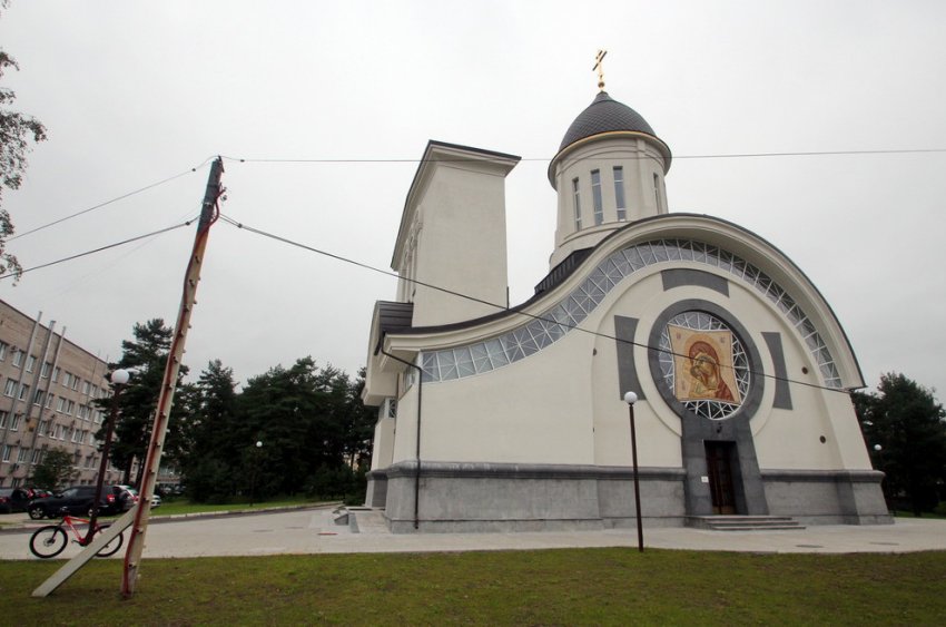 В Сестрорецке официально сдали Ксеньевскую церковь при горбольнице - «Свежие новости строительства»