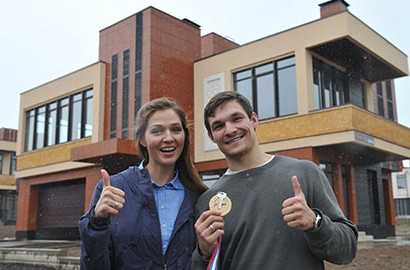 Компания Усманова подарила Виктору Вайлду дом за 26 миллионов рублей - «Недвижимость»