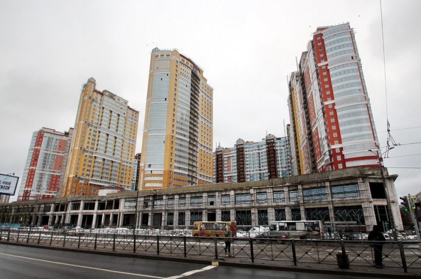 Первую очередь жилого комплекса на проспекте Просвещения сдадут весной - «Свежие новости строительства»