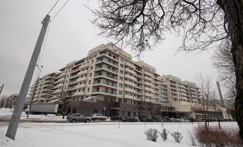 На берегу Малой Невки завершили жилой дом с корпусами-пальцами - «Свежие новости строительства»