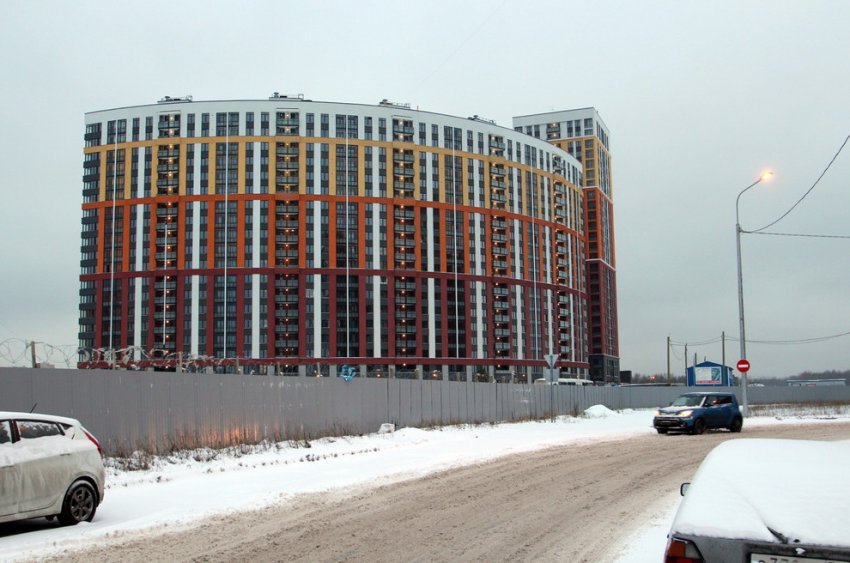 На Комендантском проспекте сдали половину жилого дома - «Свежие новости строительства»