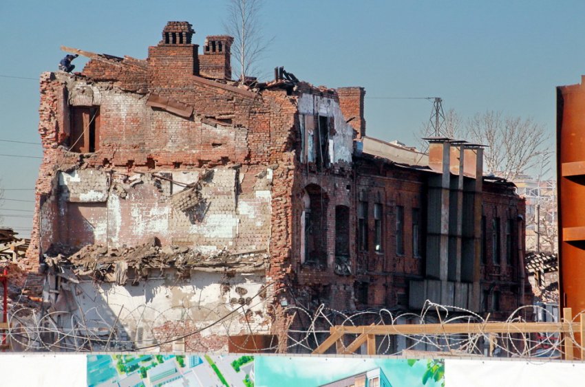 На Лиговском проспекте возобновили снос дореволюционного завода - «Свежие новости строительства»