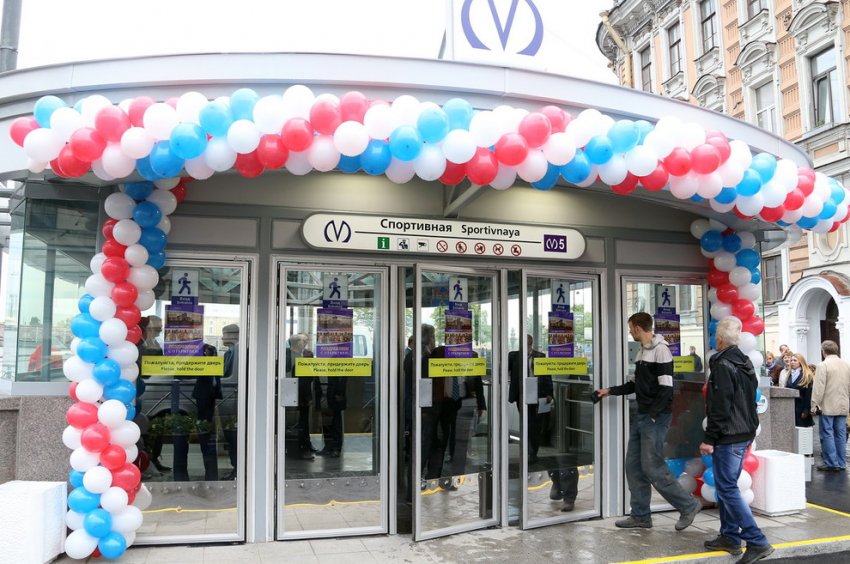 Для пассажиров открылся второй выход со «Спортивной» на Васильевский - «Свежие новости строительства»