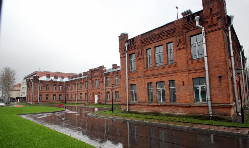 Больницу на улице Красина приспособят для спецназа после доработки проекта - «Свежие новости строительства»