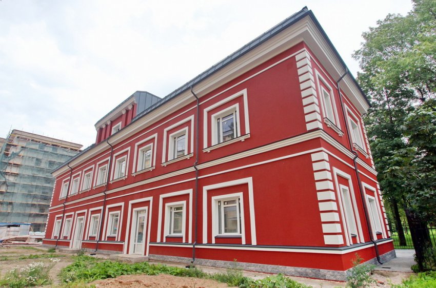 Переделка старинного здания на Красной в Кронштадте оказалась незаконной - «Свежие новости строительства»