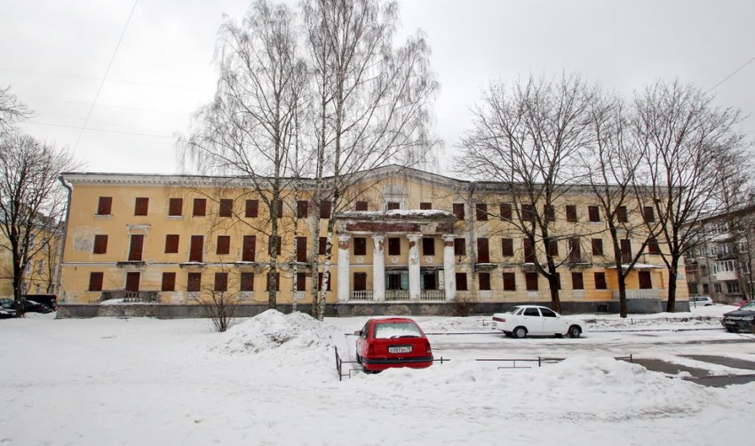 В Красном Селе на улице Лермонтова снесут «сталинку» с портиками - «Свежие новости строительства»