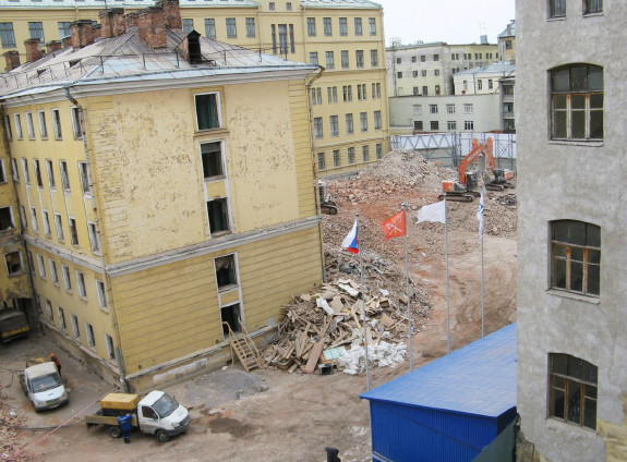 Историческое здание на Загородном, 19, начали сносить - «Свежие новости строительства»