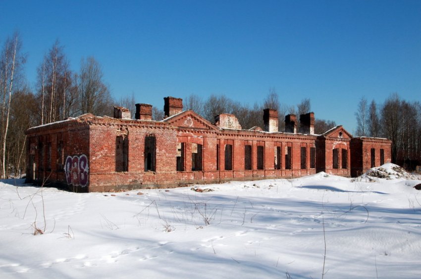 Заброшенное старинное здание на Братской реконструируют под офисы - «Свежие новости строительства»