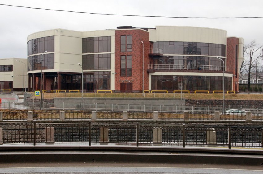 На Обводном канале возле Американских мостов построили бизнес-центр - «Свежие новости строительства»