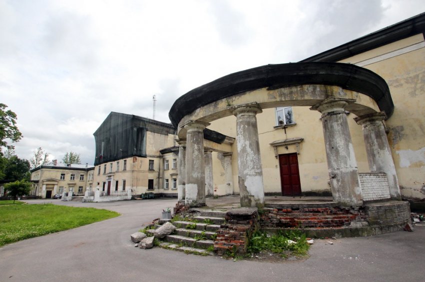 В Сергиеве к школе-«сталинке» пристроили новый корпус - «Свежие новости строительства»