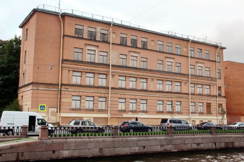 Школу-«сталинку» на Крюковом канале отдали под детский сад - «Свежие новости строительства»