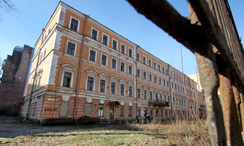 Заброшенное здание в Виленском отремонтируют под смольнинский вуз - «Свежие новости строительства»