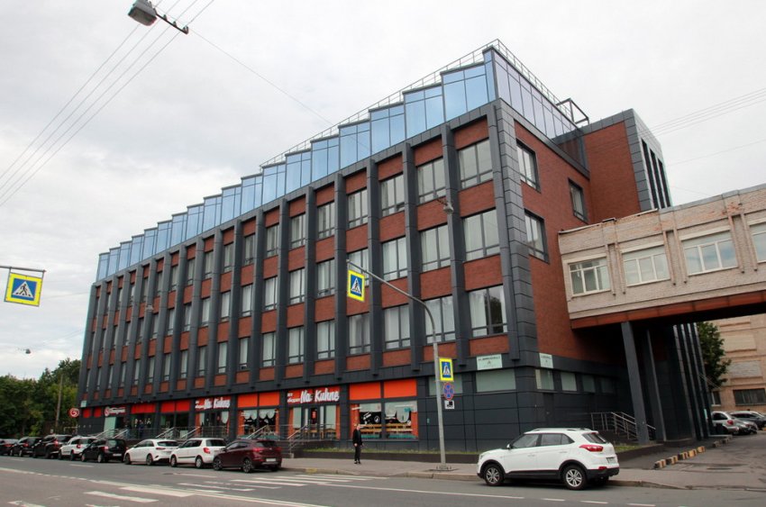 Надстроенный этаж дома на Двинской удалось сохранить через суд - «Свежие новости строительства»