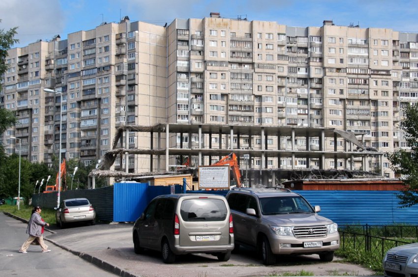 Торговый комплекс на месте недостроя на проспекте Ударников сдали - «Свежие новости строительства»