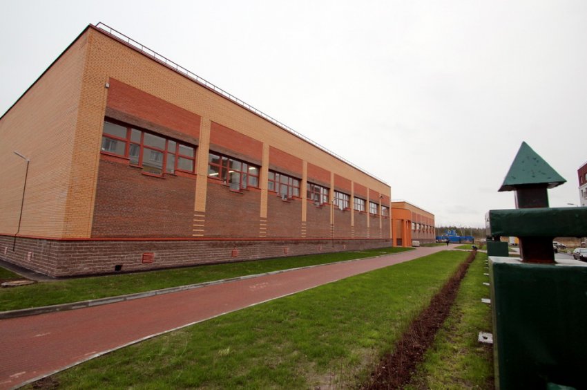 В Юнтолове сдали первую в микрорайоне школу - «Свежие новости строительства»