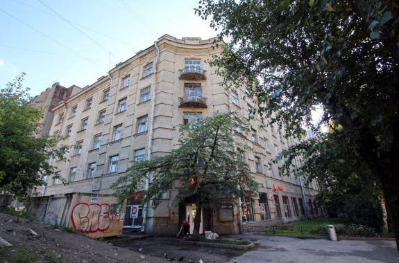 «Сталинку» с «Камчаткой» на Блохина надстроят двумя этажами - «Свежие новости строительства»