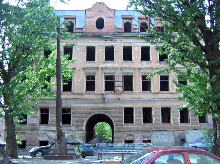 Заброшенный дом на улице Черняховского отдадут под интернат - «Свежие новости строительства»