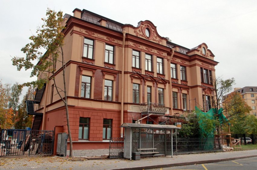 Завершается капитальный ремонт особняка Каплуна на Морском проспекте - «Свежие новости строительства»